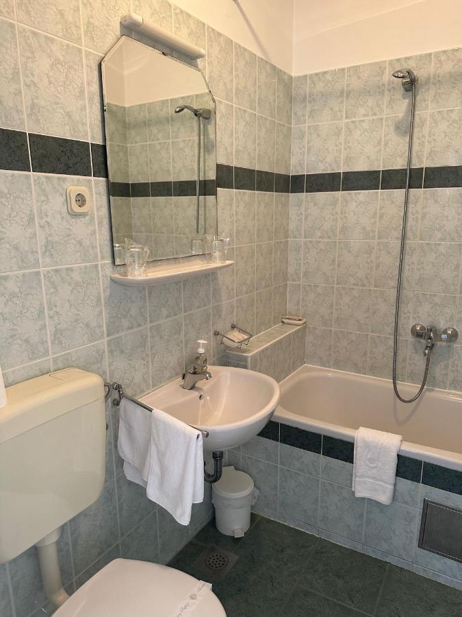 Longa Rooms Шибеник Экстерьер фото